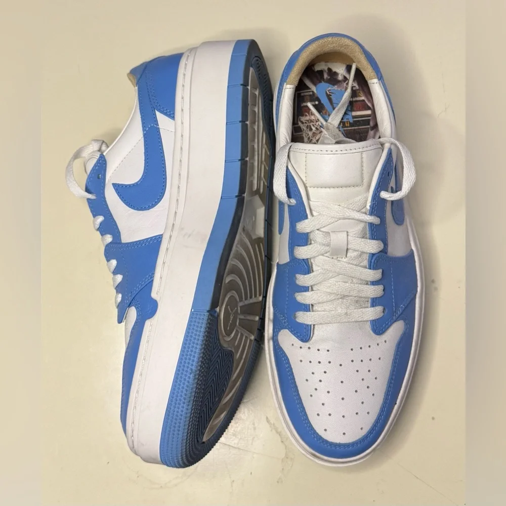 Air Jordan 1 Blue and White Elevate Shoes - Picture 2 of 5